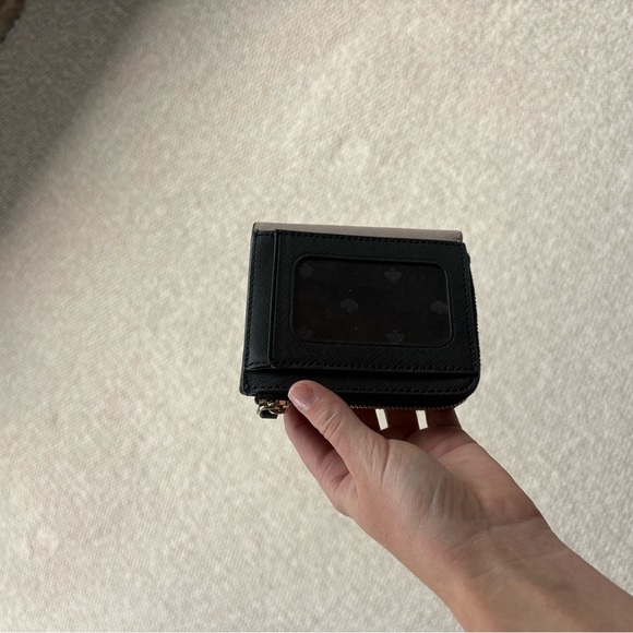 Kate Spade Black and Cream Wallet - Picture 3 of 4